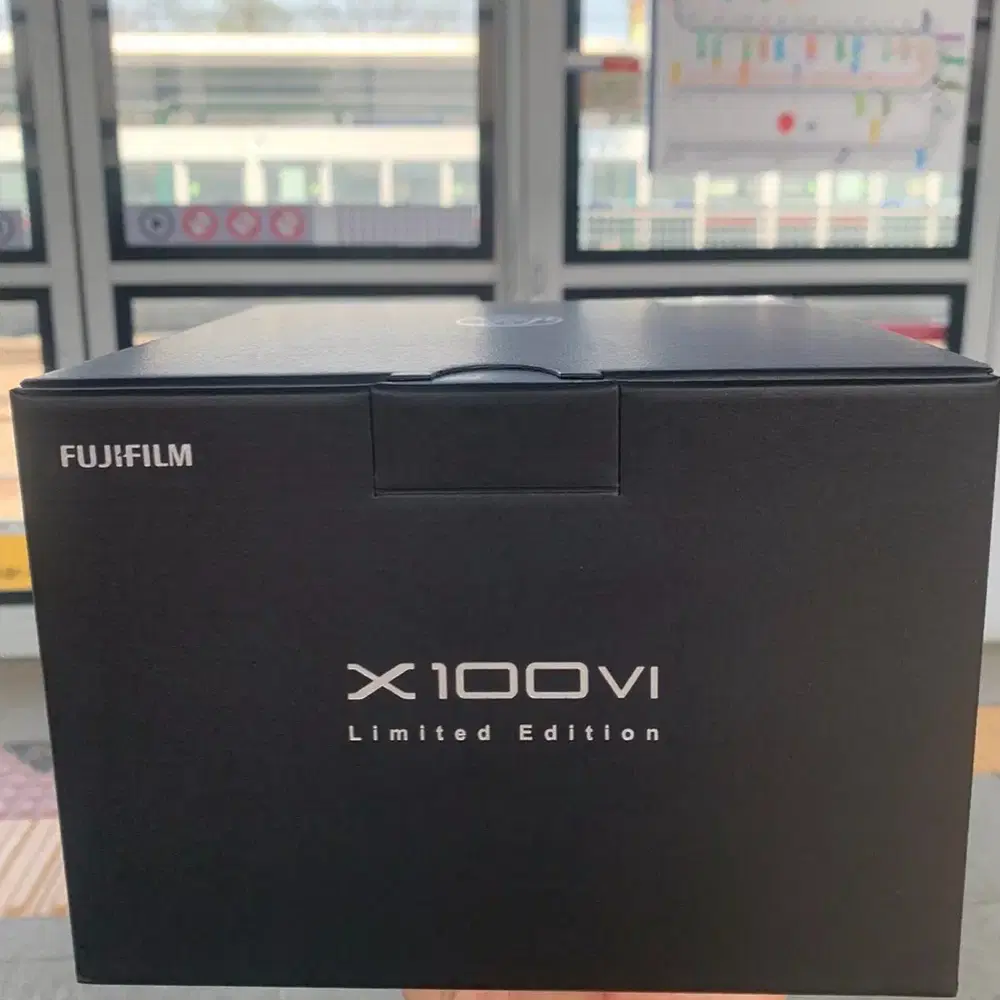 후지x100vi limited edition 구입합니다