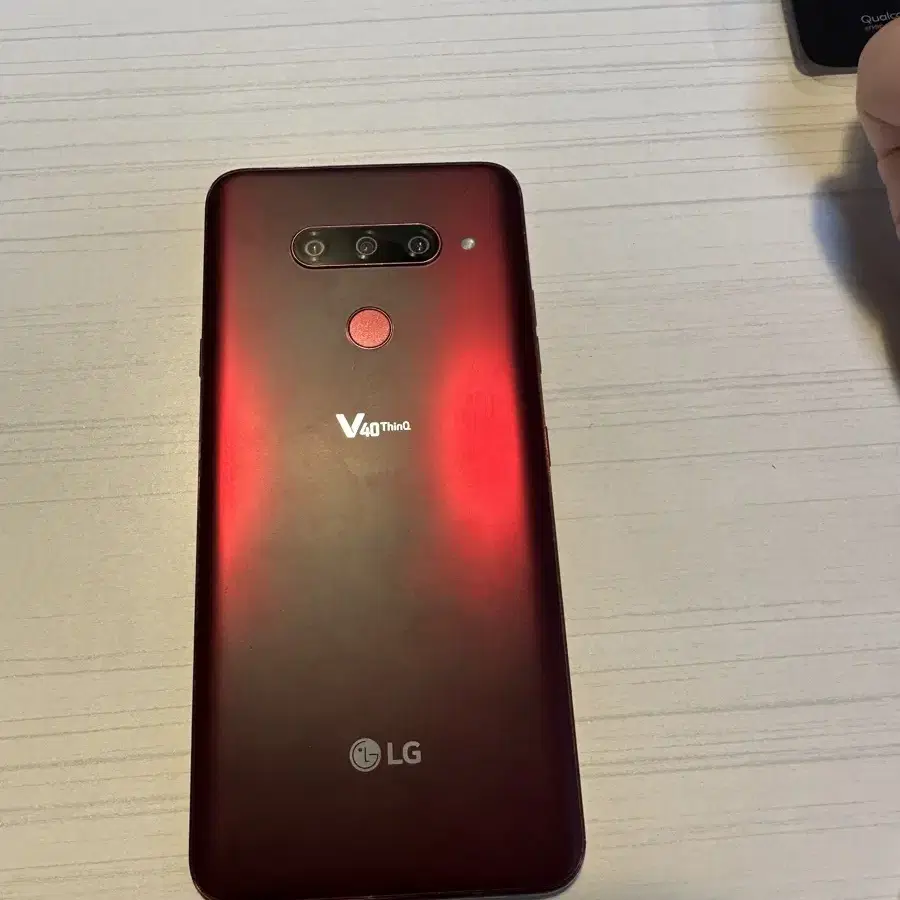 lg v40(128g, skt, 정상해지)