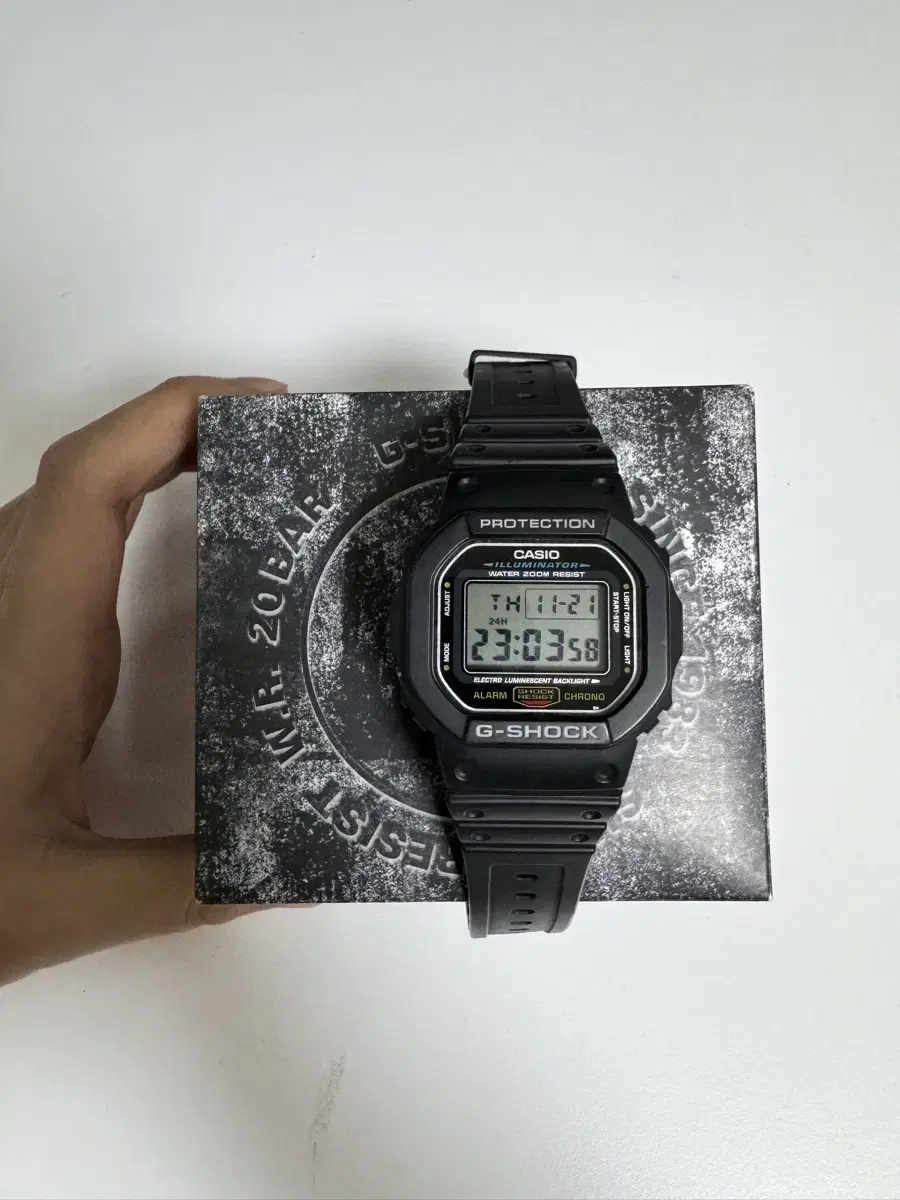 지샥 dw-5600e