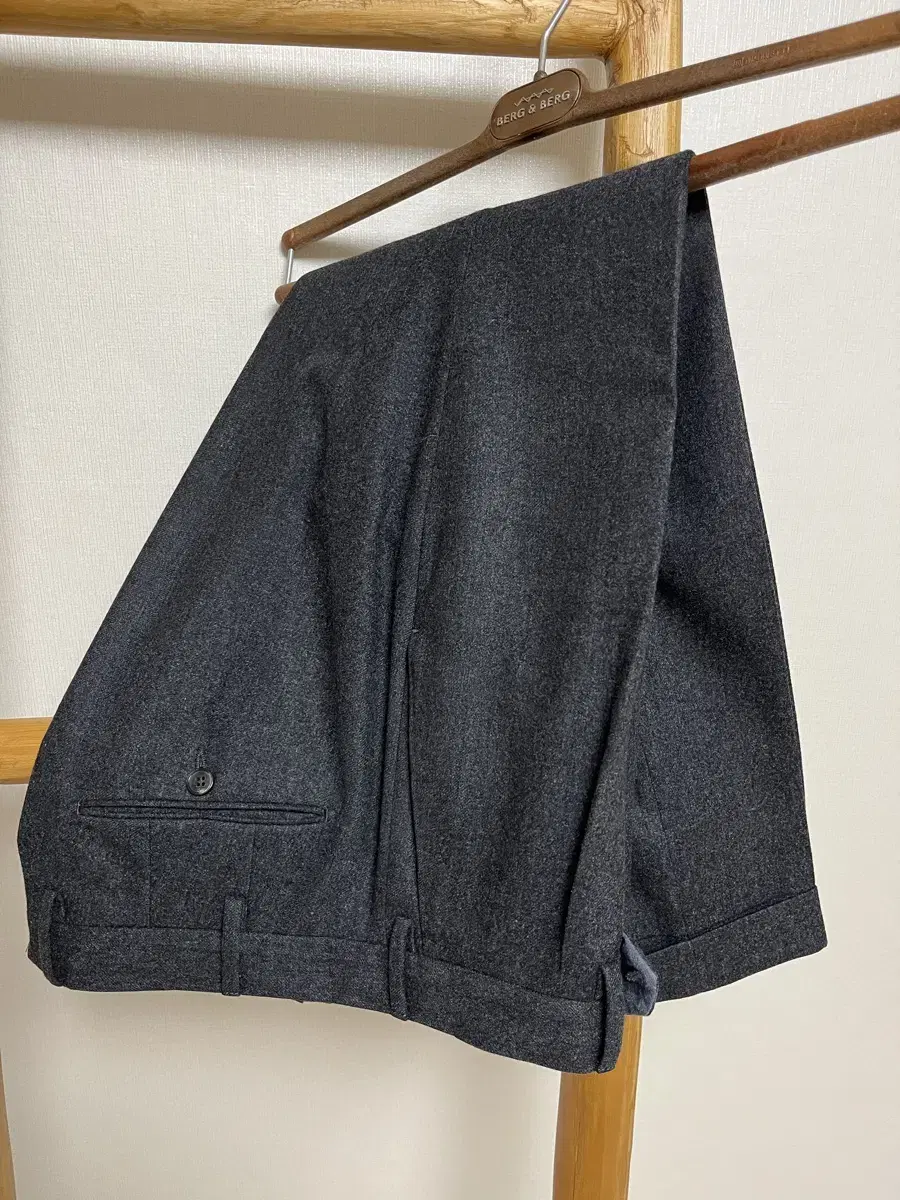 [48] Germano Wool Flannel Pants Charcoal