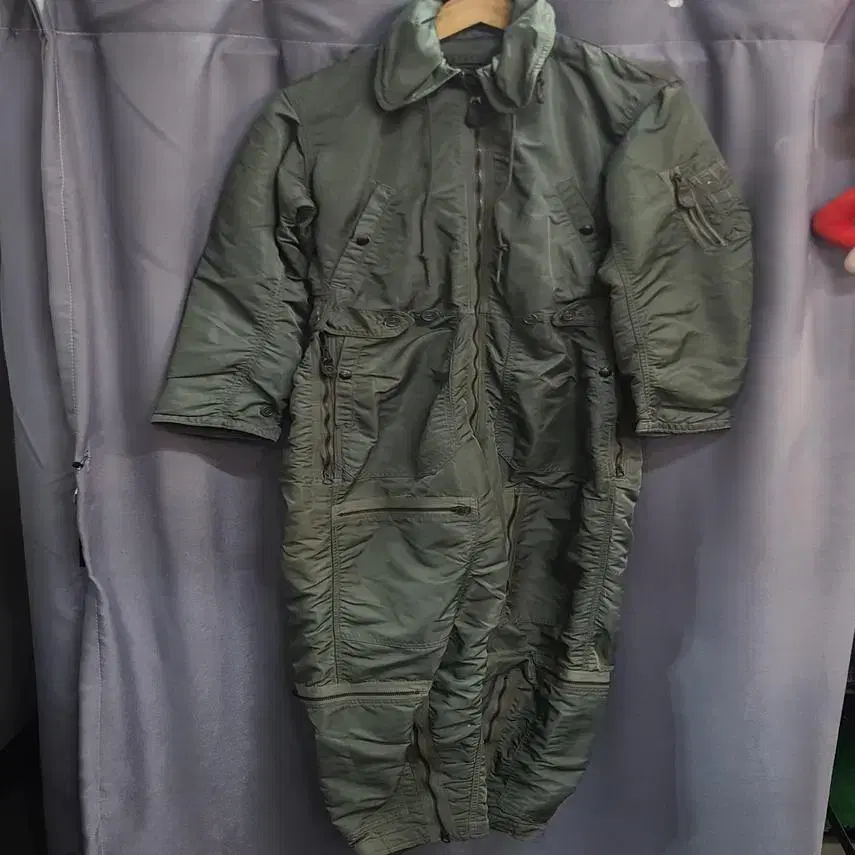 [USA ARMY] Men's Original USAF CWU1P Pilot Suit S