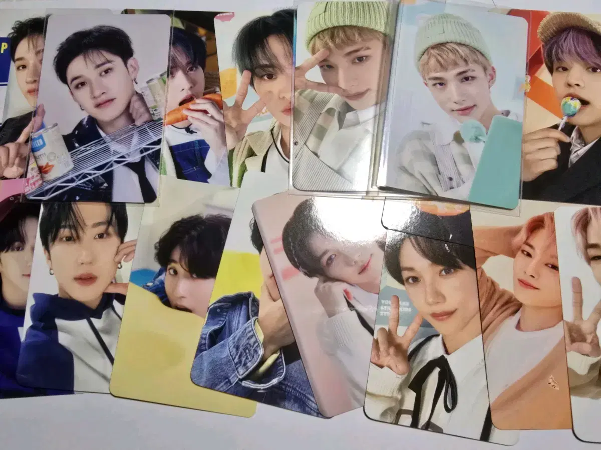 2023 skz seasons greetings photocard Bulk