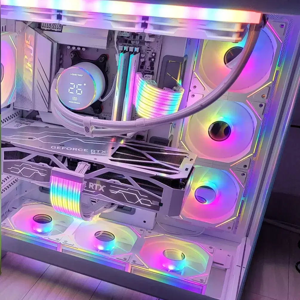 7950x3d rtx4080컴