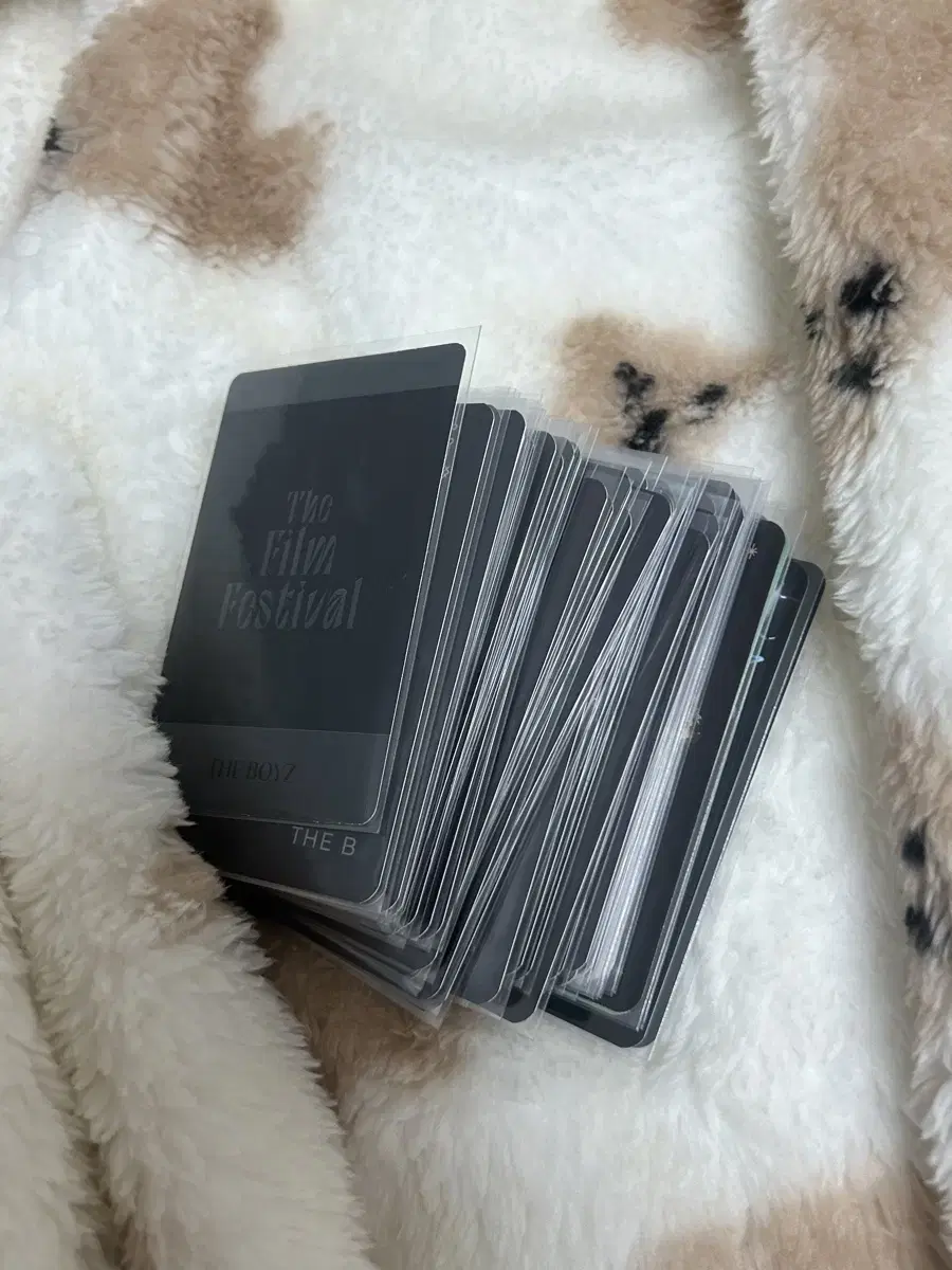 The Boyz photocard 55 copies (lots of freebies!!!)