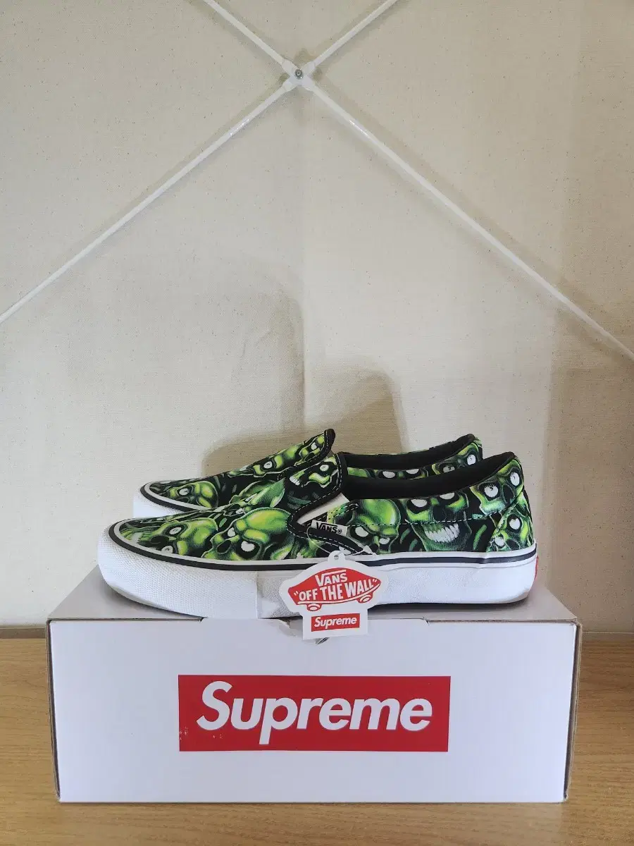 (270)Supreme X vans 스컬파일 슈프림반스 슬립온