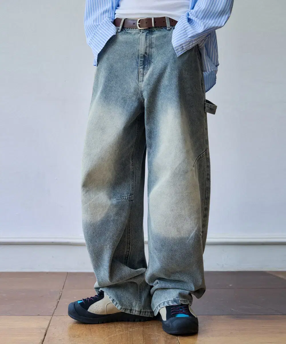 New) Our Days Assembly Wide Balloon Denim Pants Light Blue XL