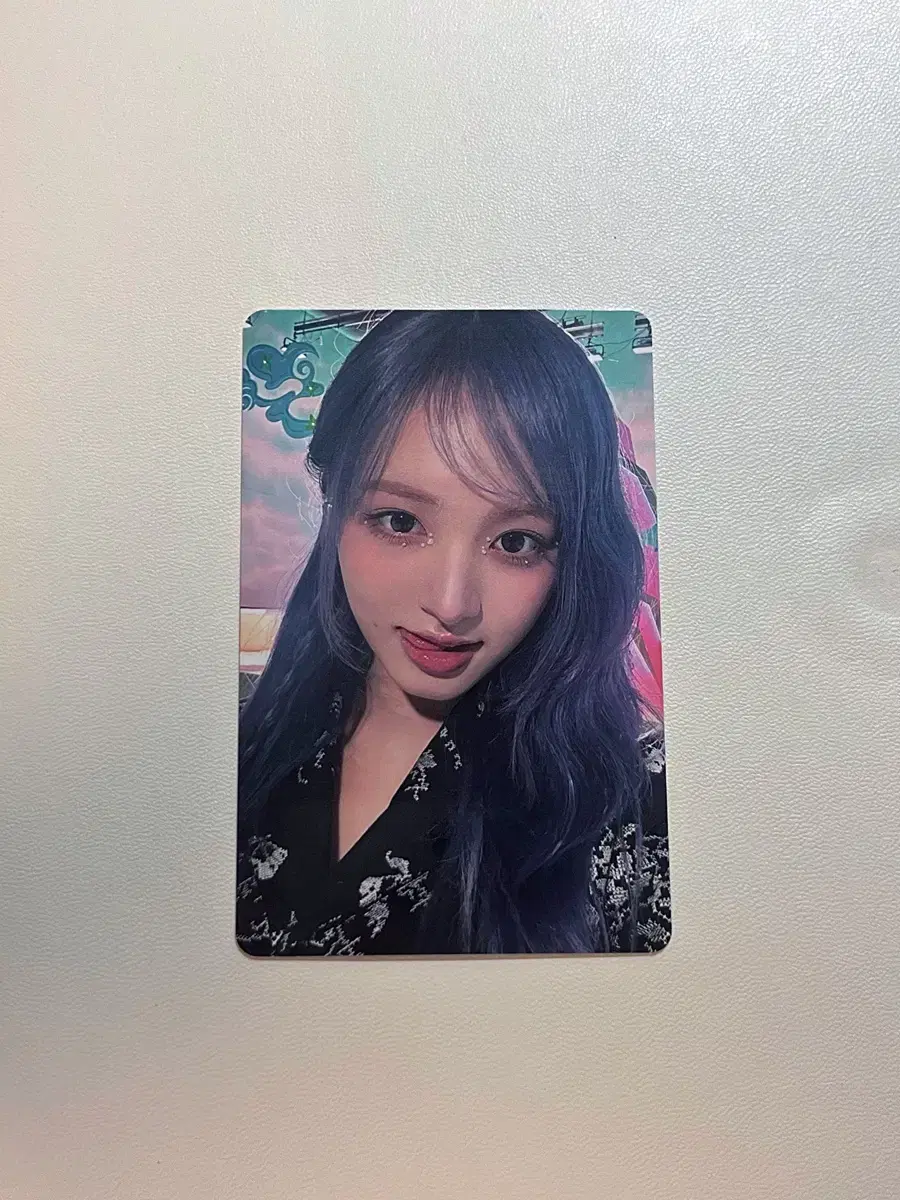 ive got to sony music lizphotocard wts and sell it