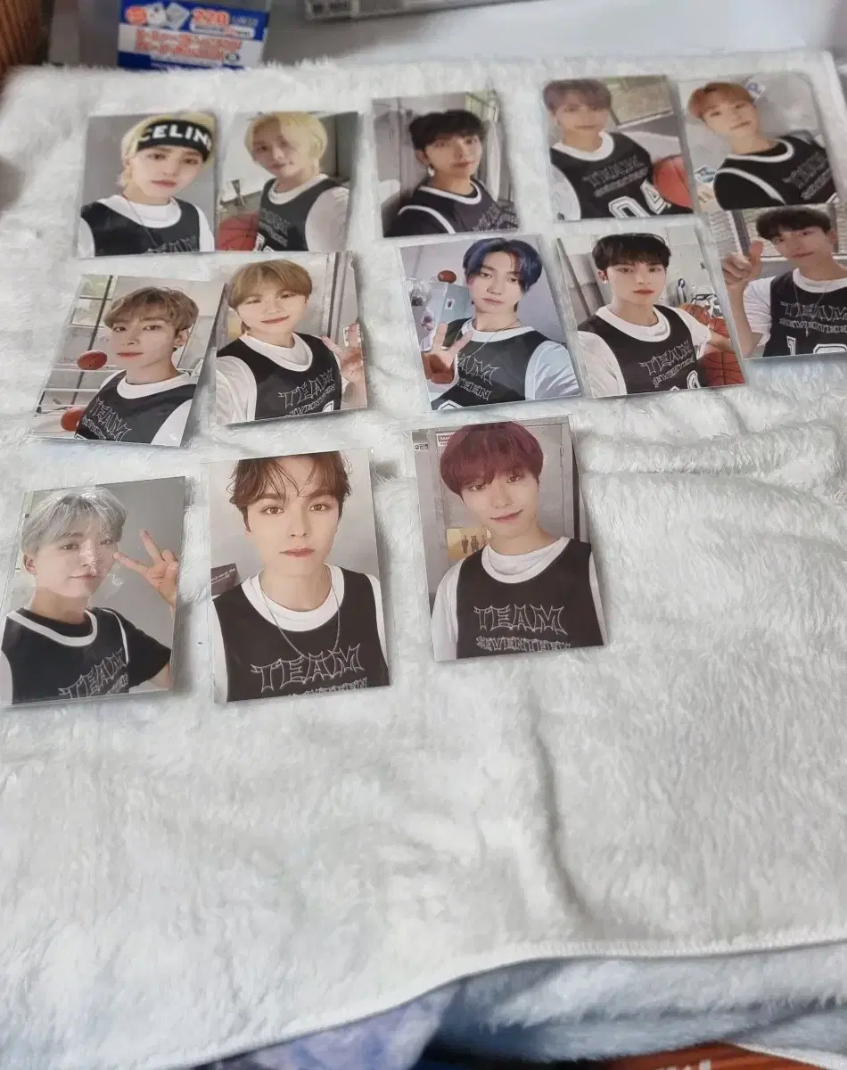 Seventeen Carat Membership photocard sell in bulk moms