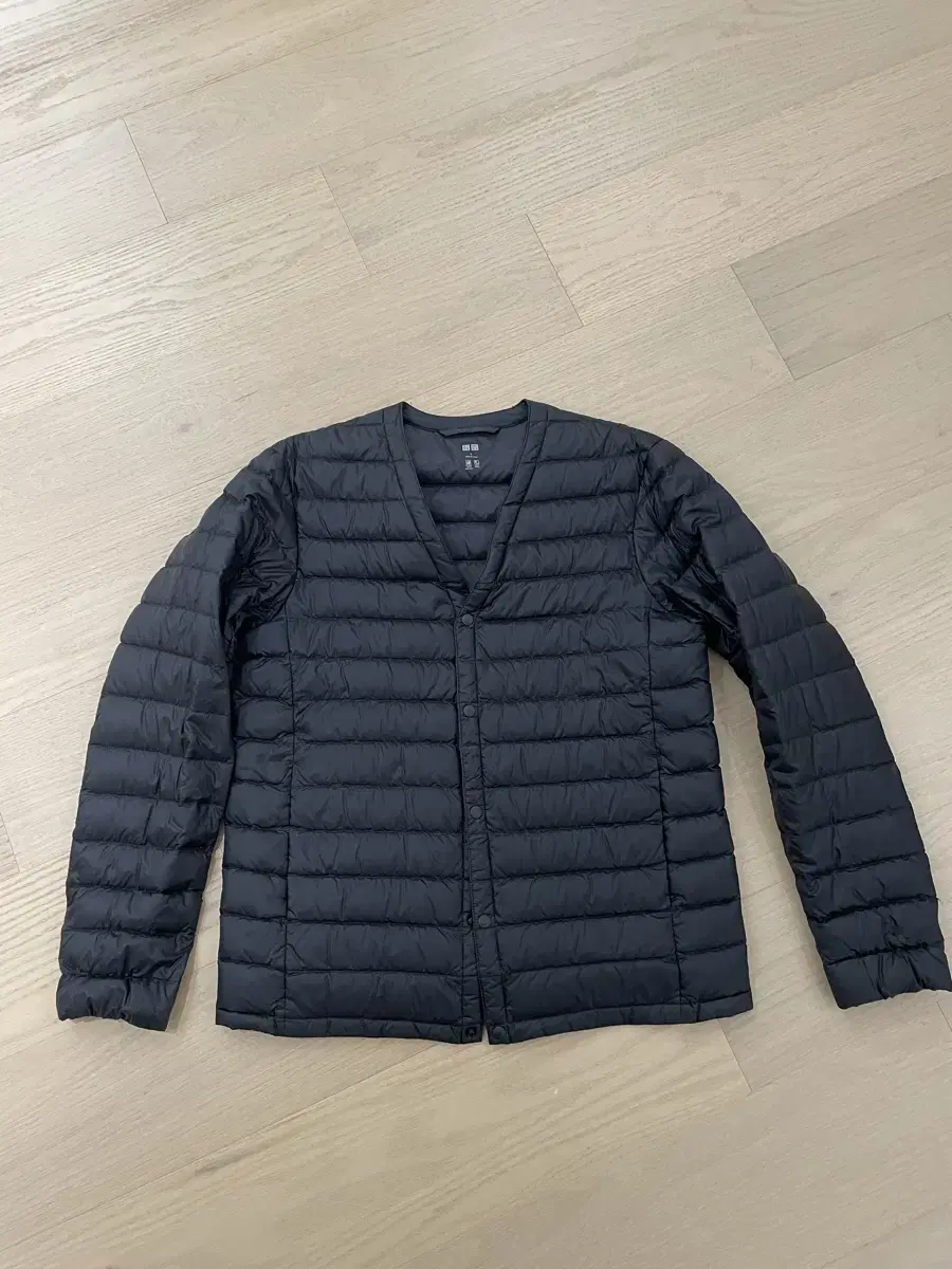 UNIQLO Lightweight down cardigan jacket