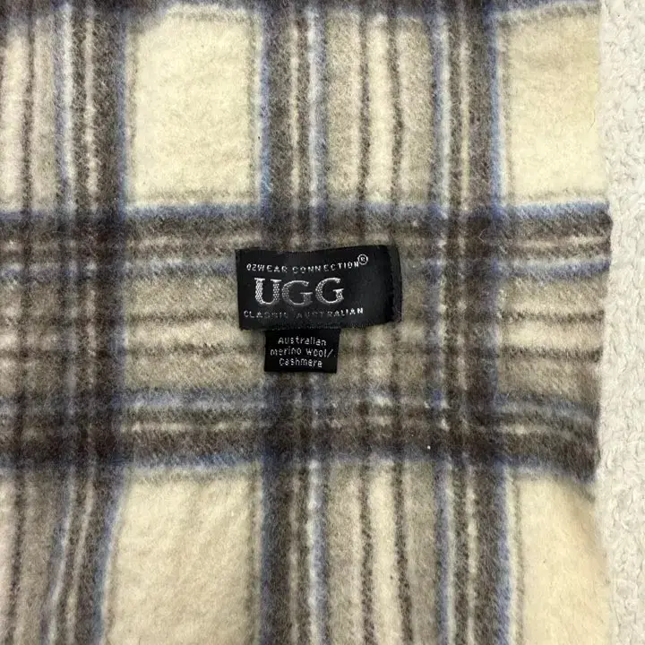 [ 정품 ] UGG 목도리