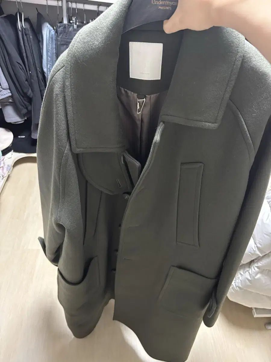 Undermikka Balmacan Region 2 Coat Khaki Size 1