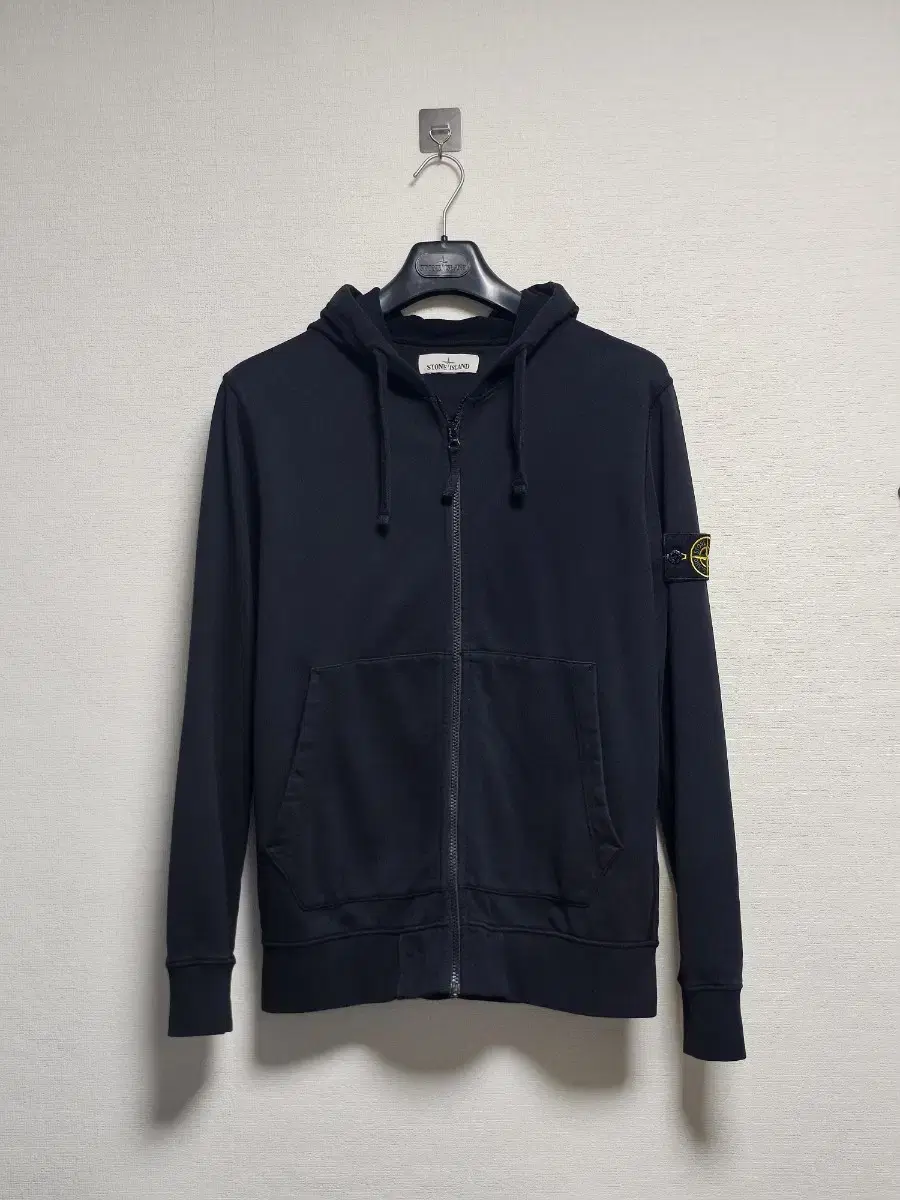 Stone Island Hooded Zip Up Black L