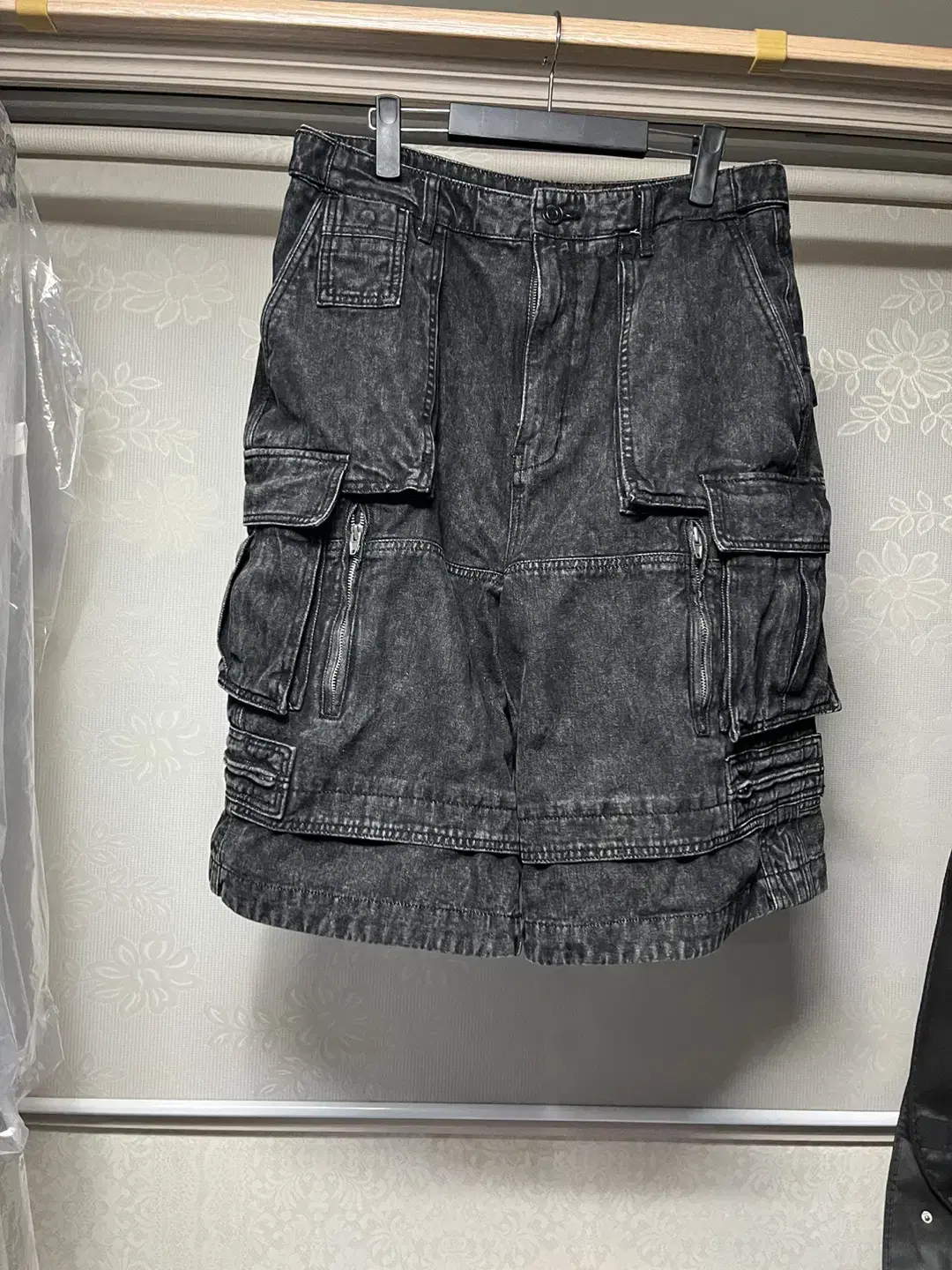 [48] Junji 24SS Wide-Short Denim Black Blue