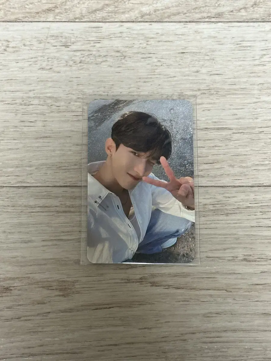 Seventeen dk Sector17 weverse shop unreleased photocard WTS