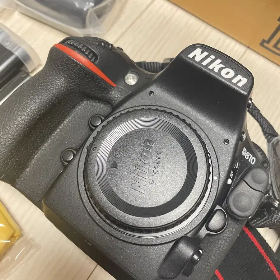 니콘 d810  sb-5000 2470n vr  팝니다.