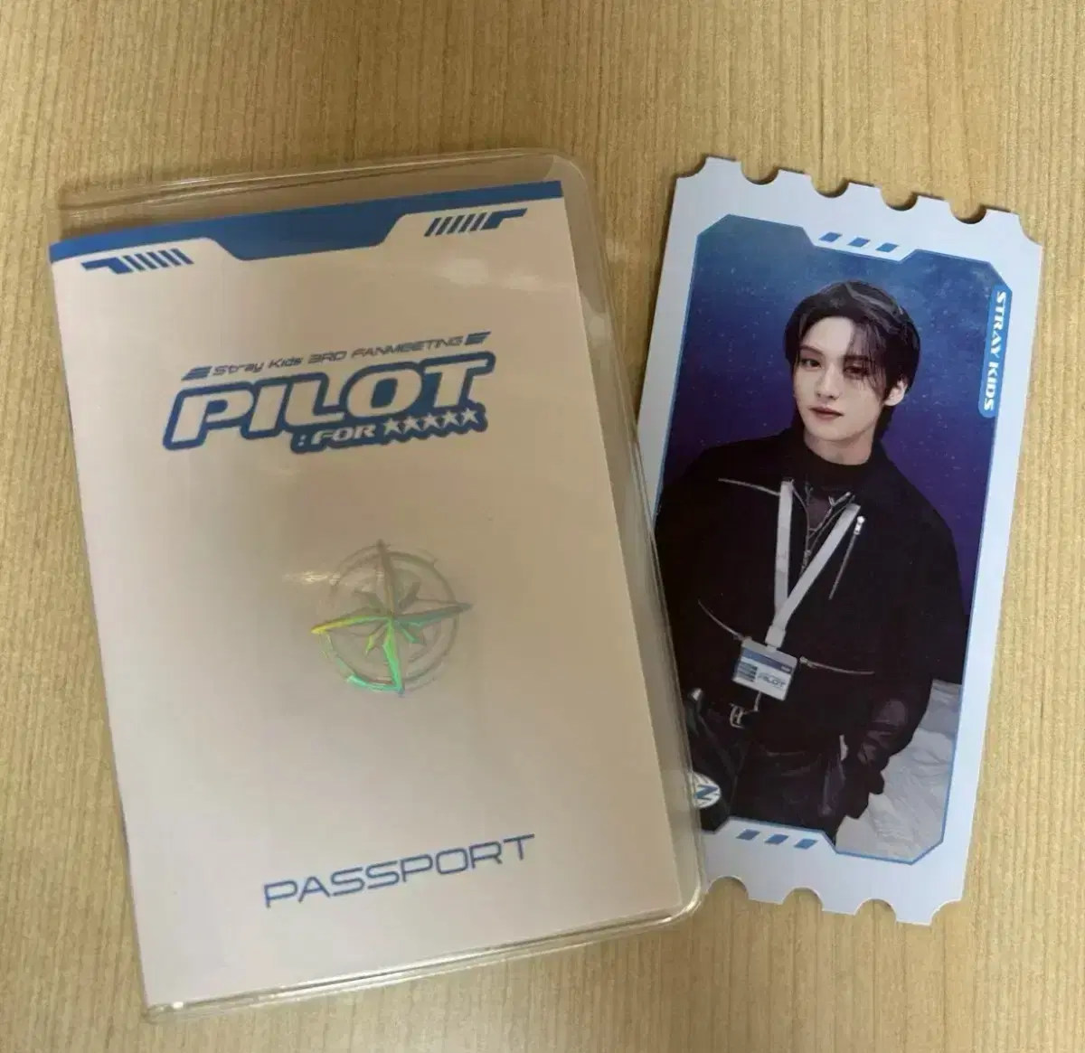 Skz lee know Pilot md MD Merchandise