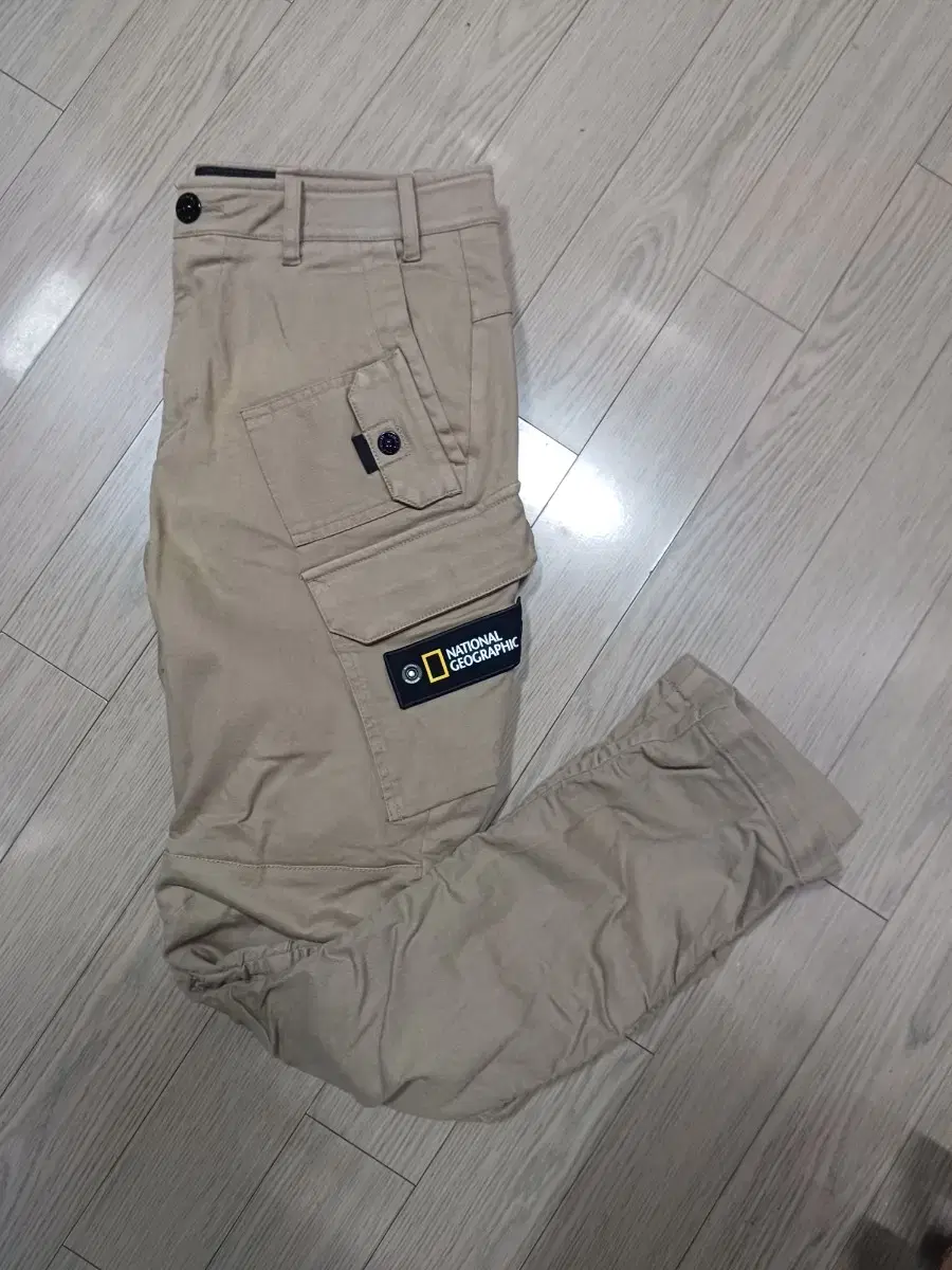 National Geographic jogger pants33-34 millet100