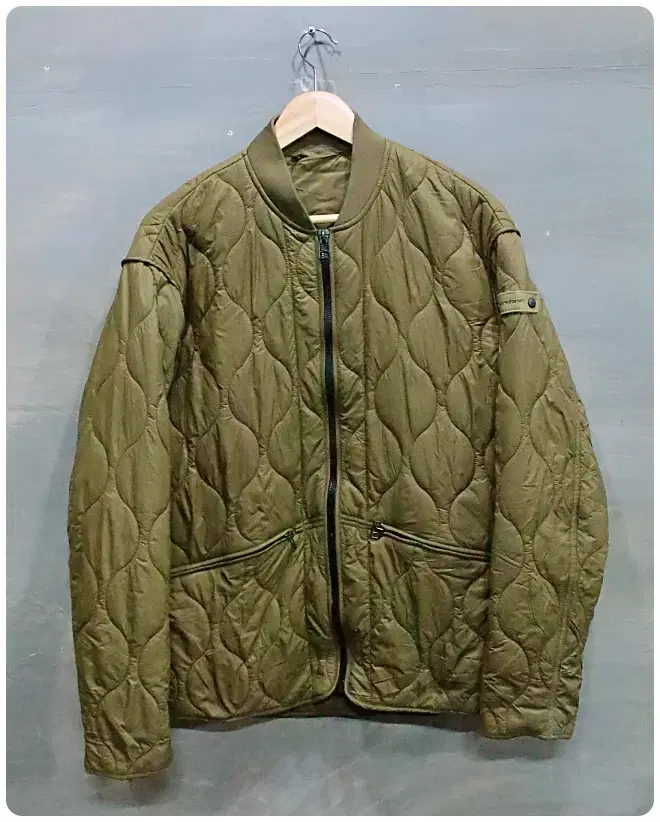 [M] ZARA Zara Quilted bomber jacket