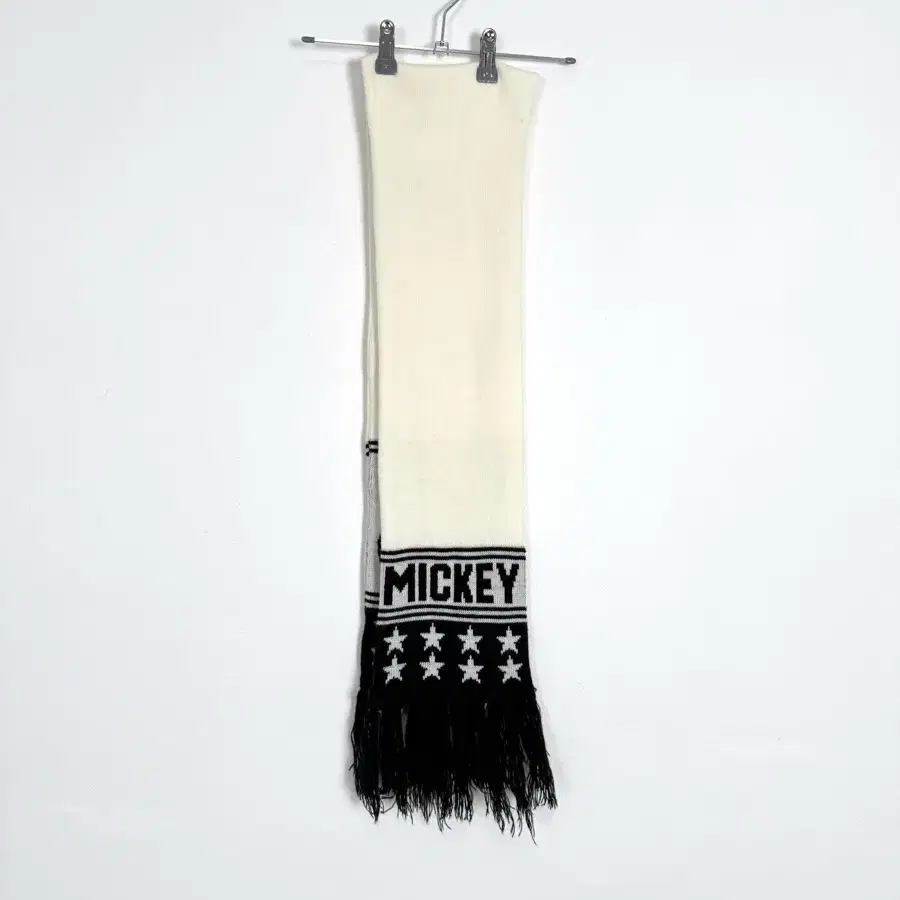 vintage micky knit scarf