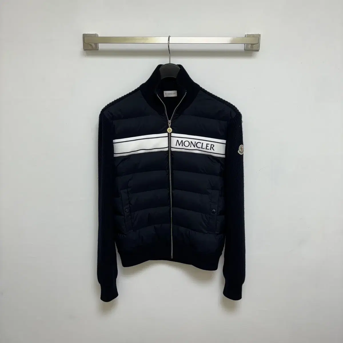 (M)Moncler Front Logo Knit Padded Navy