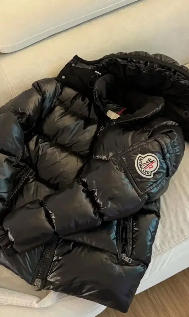 Moncler maya size 2