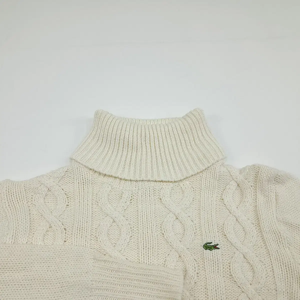 (CS099)L 라코스테 꽈배기 아이보리 터틀넥 긴팔 니트 knit 여성