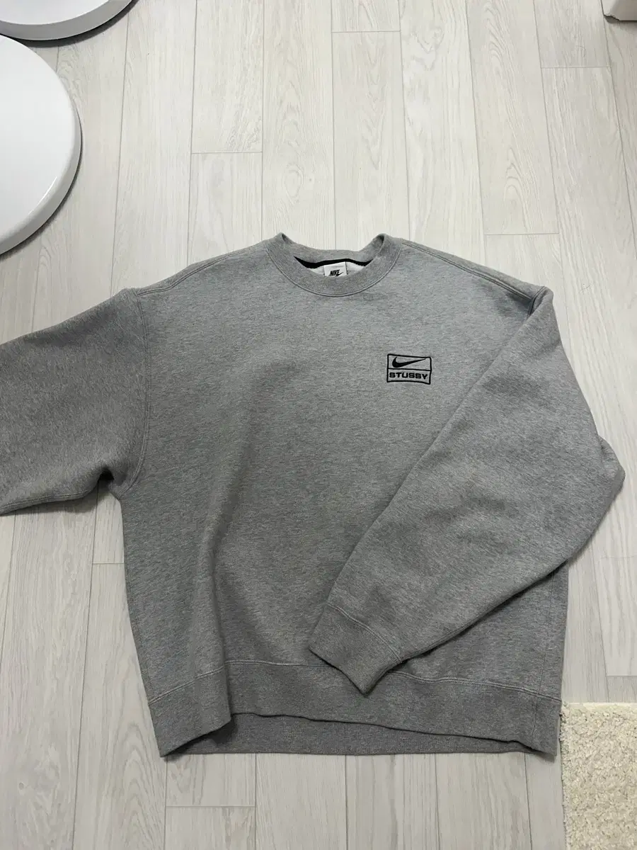 [M]Nike Stussy Gray Man-to-Man