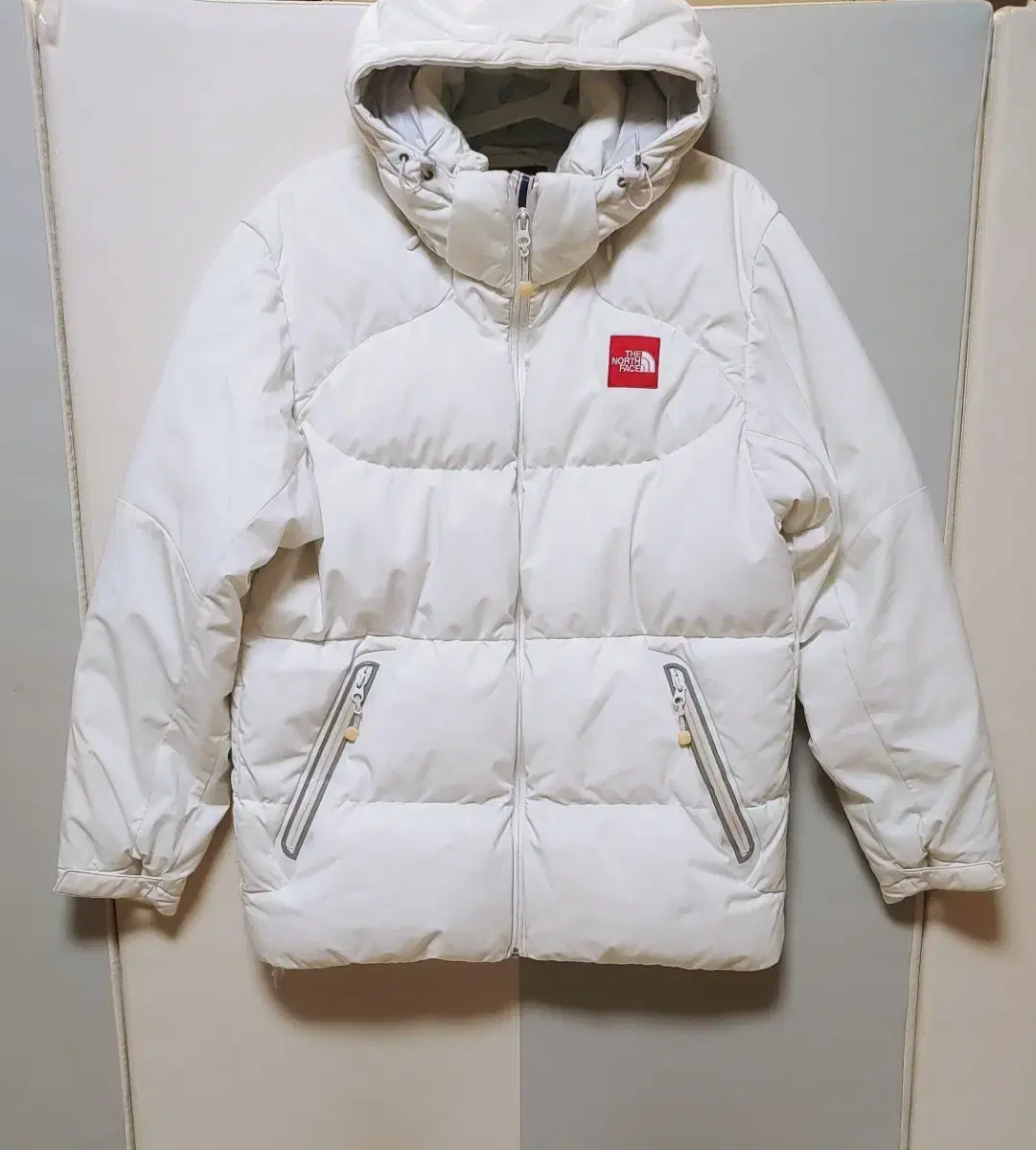 [XL] The North Face Goose Down Padded Jumper White1162