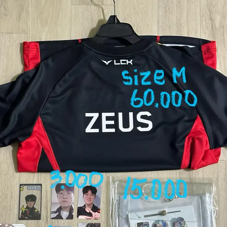 T1 티원 HLE 한생 제우스 zeus 포카 유니폼 굿즈 양도 판매