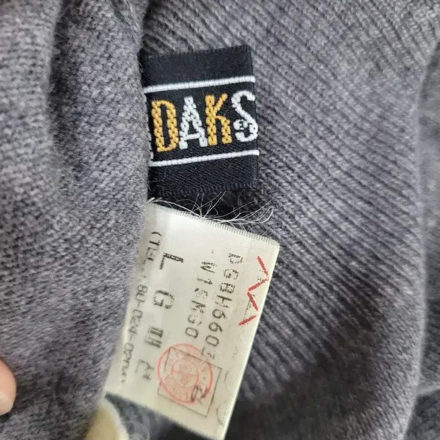 닥스 DAKS 목폴라 니트 XL