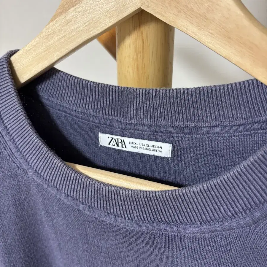 ZARA 보라색 니트 XL