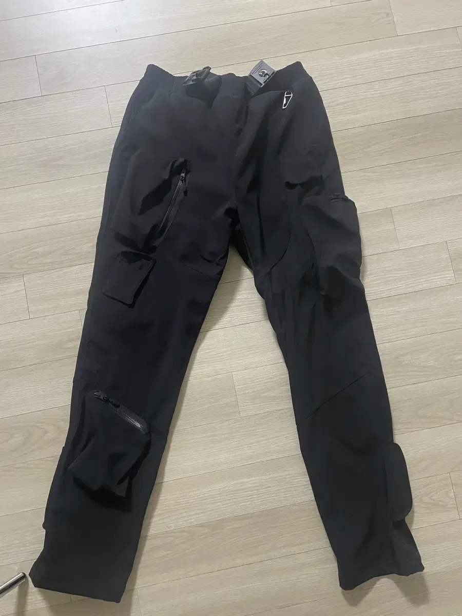 Under Armour Bucky Multipocket Dynamic Trousers Lew Black