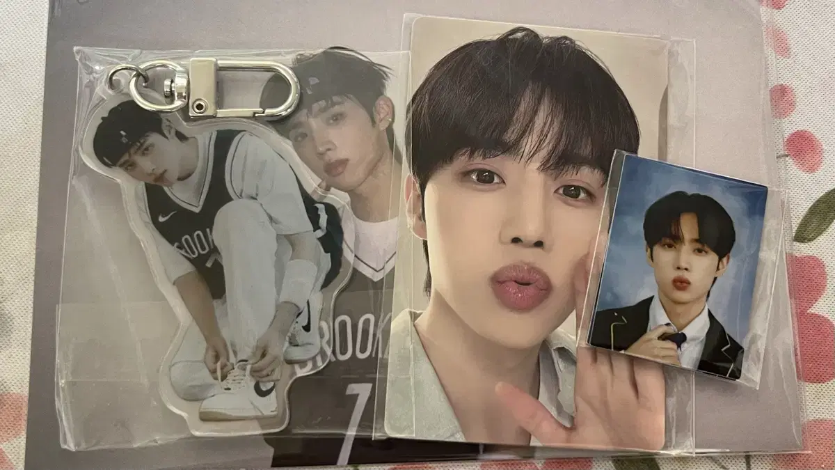 unsealed) sunwoo Mediheal bulk photocard