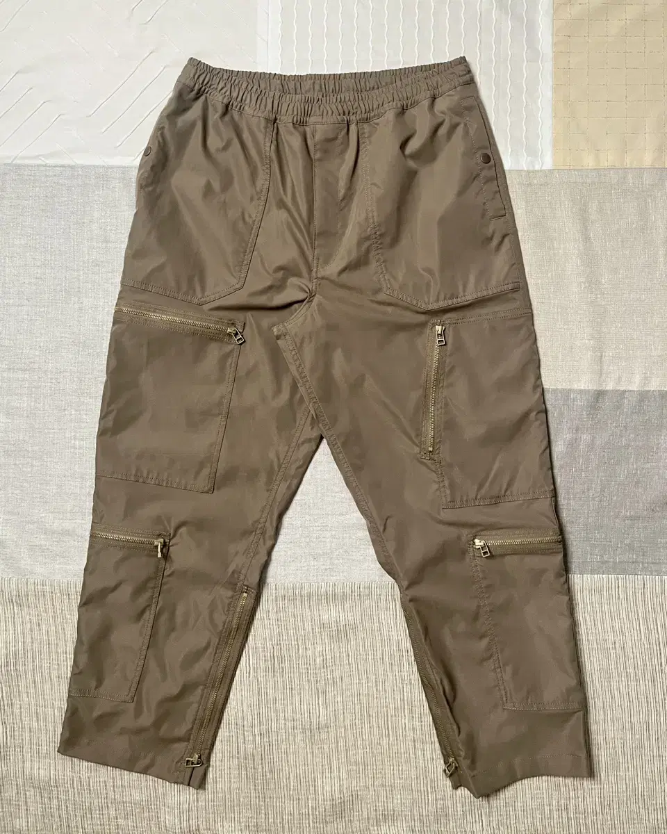 DAIWA PIER 39 Tech Parachute Pants DAIWA PIER 39