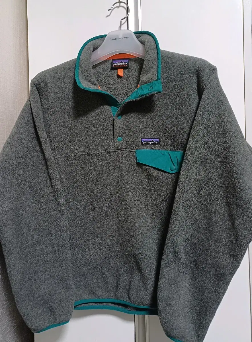 [S-M] Patagonia Sinchilla Snapty Lizen Green Sha'arabov