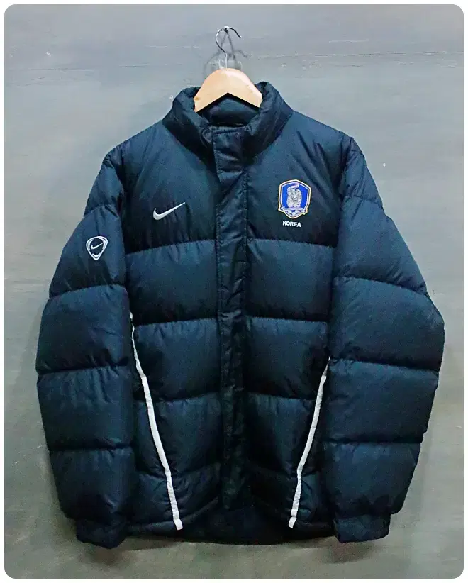 [L] Nike 06 South Korea National Team Duck Down Padded Jumper