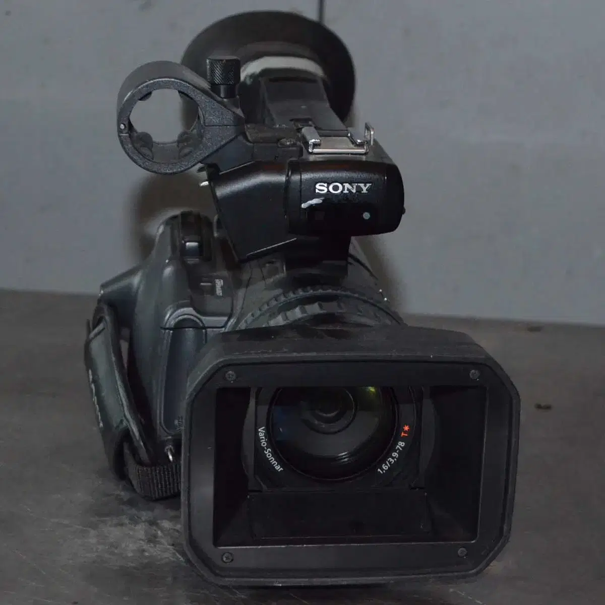 Sony HVR-V1N HDV Video Camera