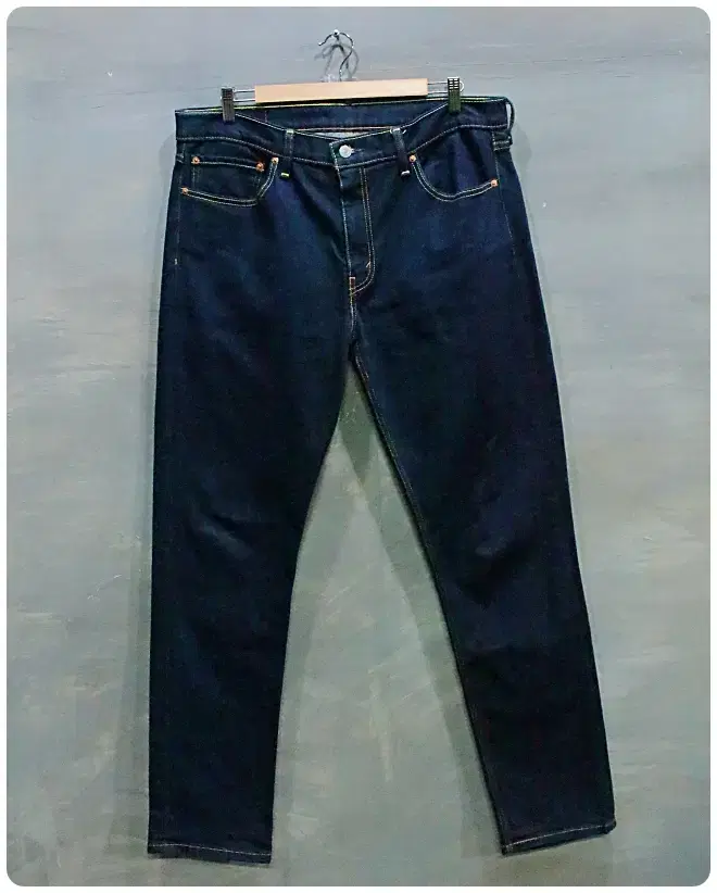 [36] Levi's 511 Slim Straight Denim Pants