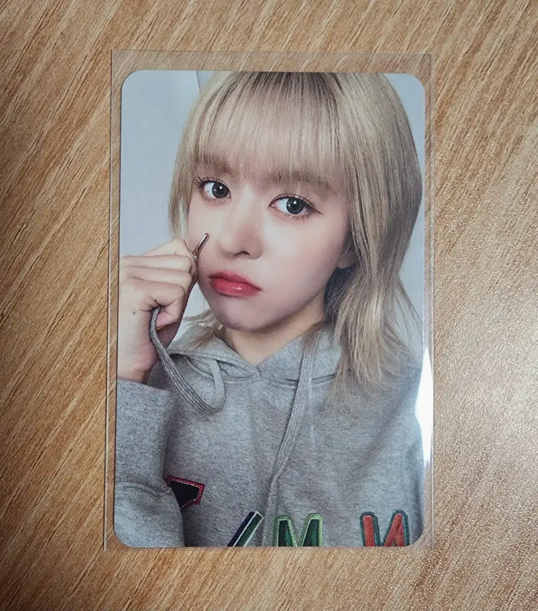 NMIXX lily Anser 2nd Fan Club Photocard