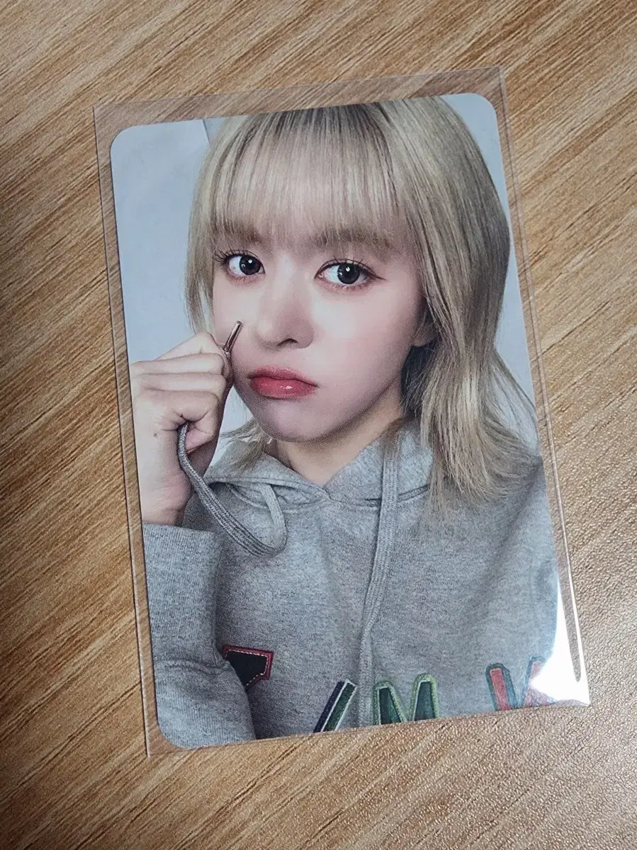 NMIXX lily Anser 2nd Fan Club Photocard