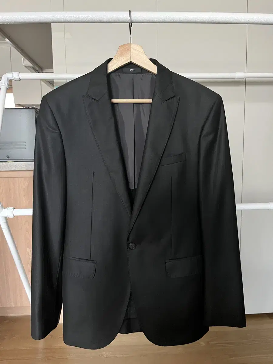 BON BON Men's Suit Jacket 95