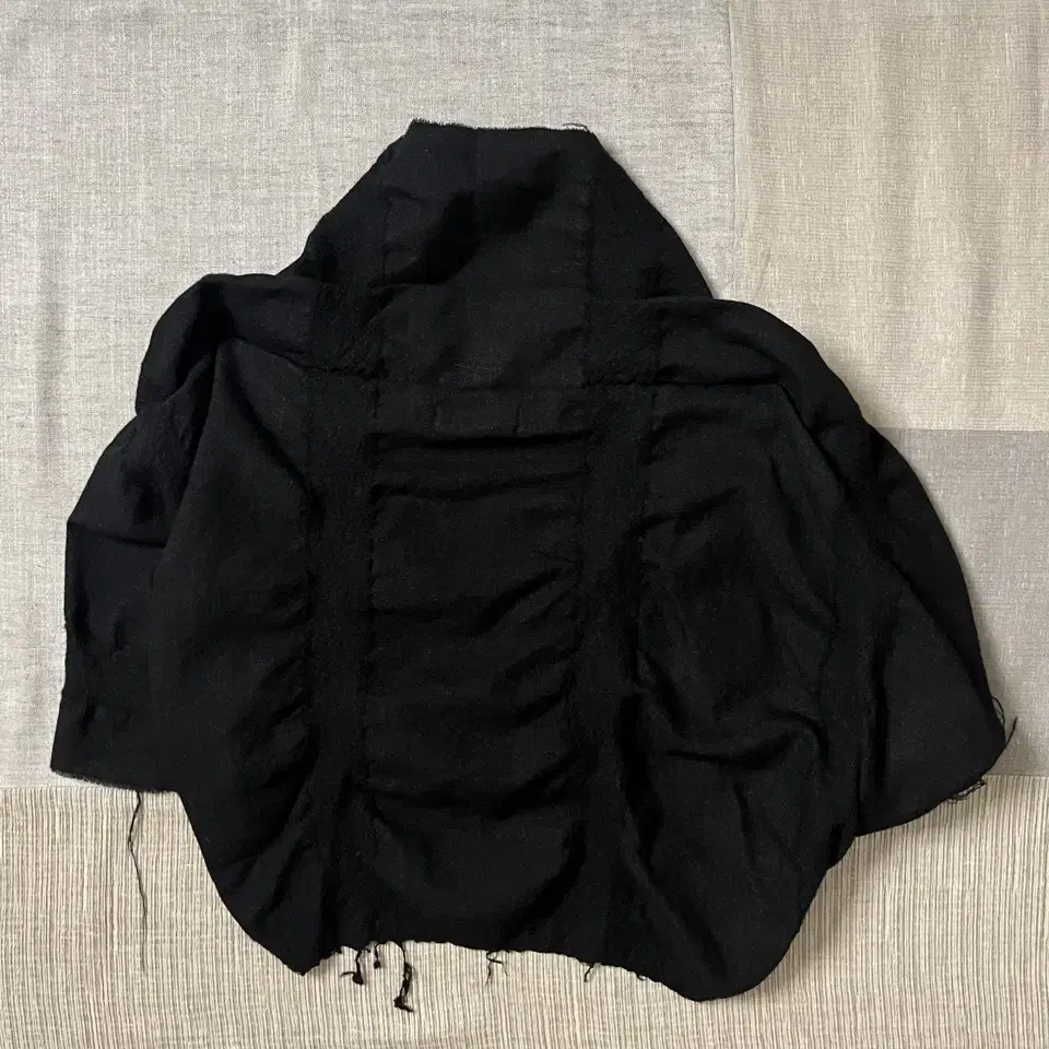 꼼데가르송 데미지 판초 케이프 comme des garcons