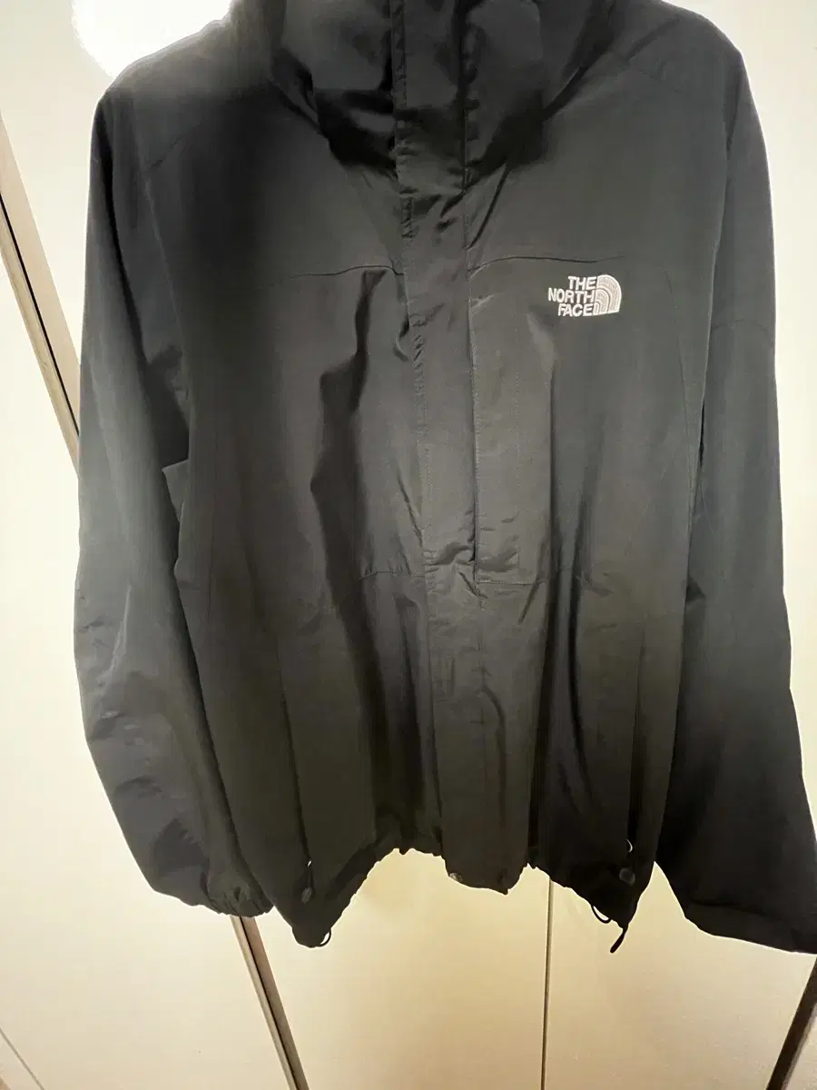 The North Face Woven Windbreaker Jacket Black