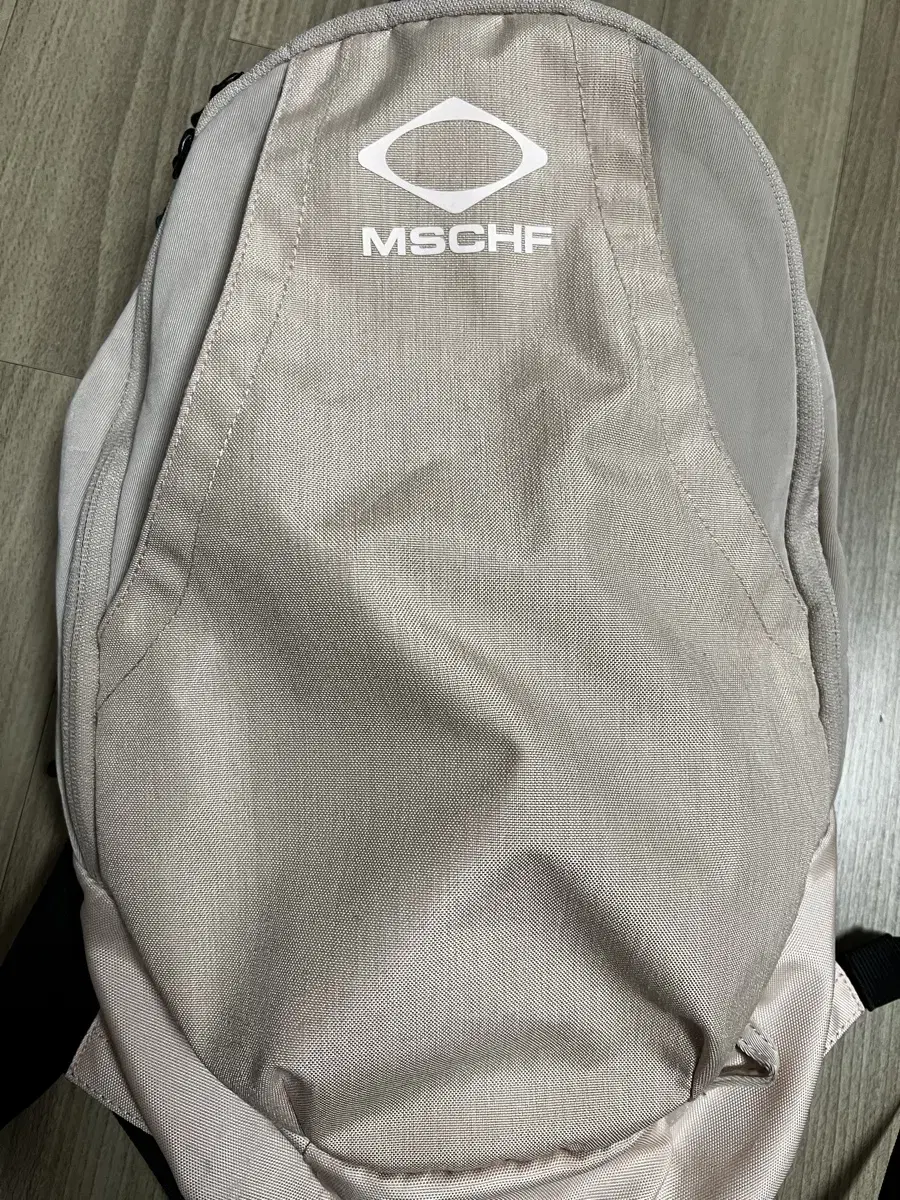 미스치프 롬버스 백팩 가방 mischief