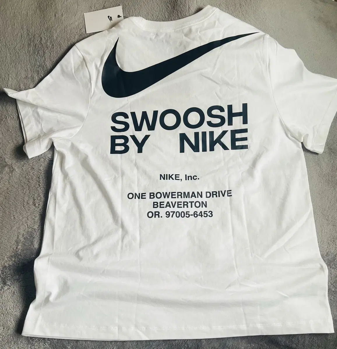 Nike Swoosh White Short Sleeve T-Shirt