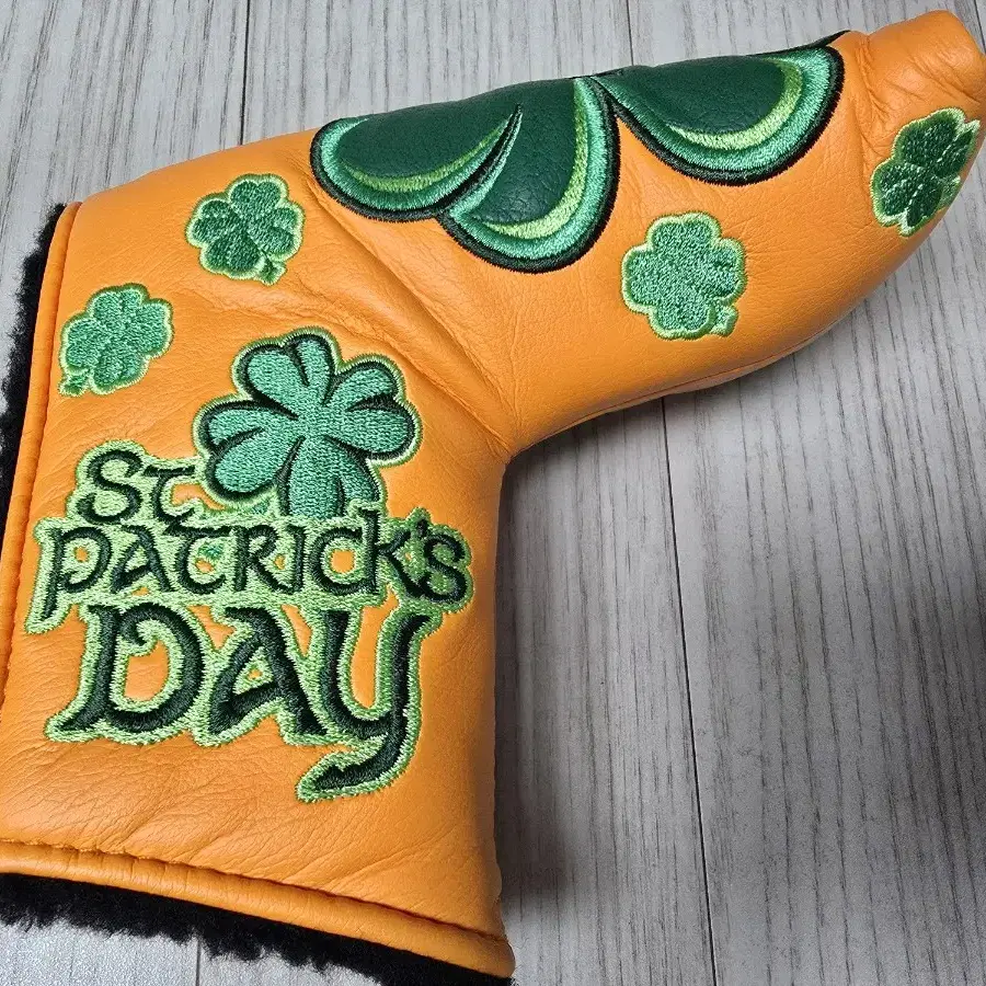 스카티카메론 클로버 2022 patrick's day 블레이드 퍼터커버