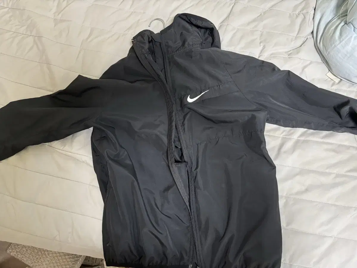 Nike Genuine DRI-FIT Windbreaker Cheap