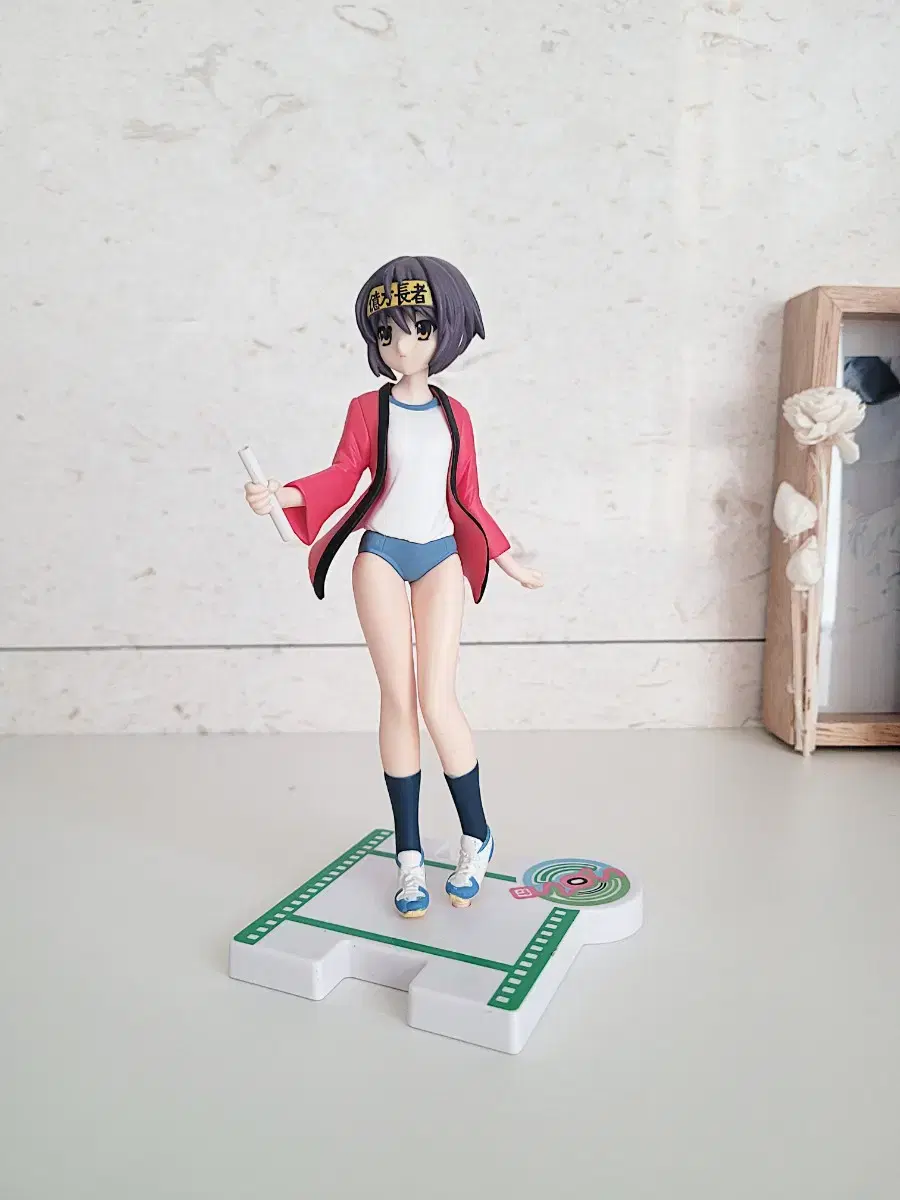 Haruhi Suzumiya'sUltimate yuki Athletic Version Beautiful Girl Figure