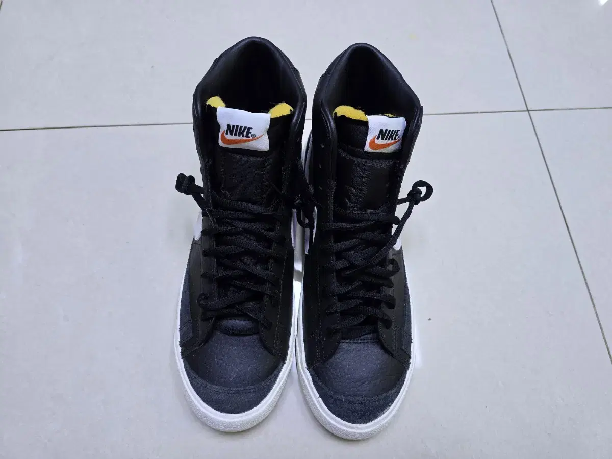 Nike Genuine High Top Black Ankle Running Shoes 270 Free Shipping