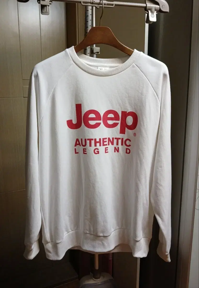 Men's Jeep Tops (105)